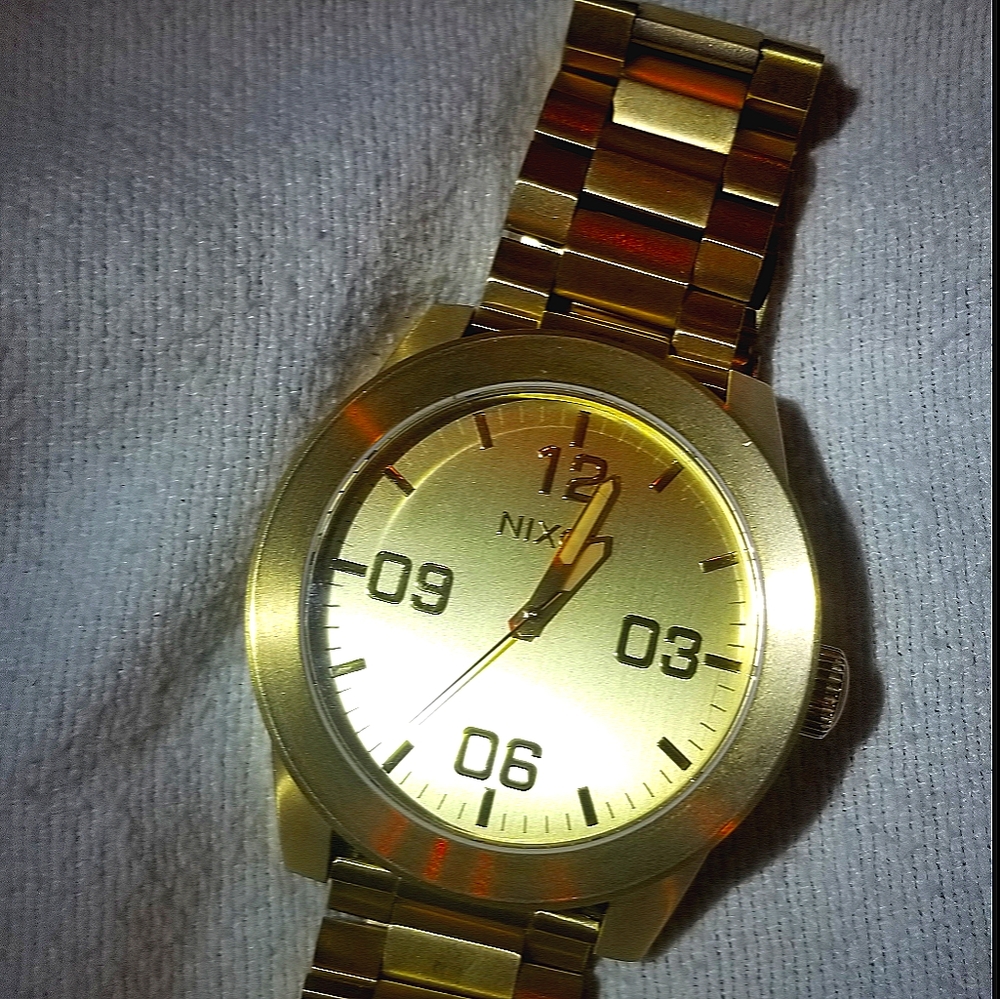 NIXON "THE CORPORAL" WATCH